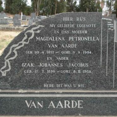 AARDE Izak Johannes, van 1896-1958 &amp; Magdalena Petronella 1897-1954