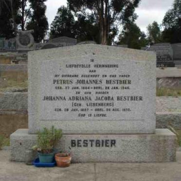 BESTBIER Petrus Johannes 1884-1945 &amp; Johanna Adriana Jacoba LIEBENBERG 1887-1972