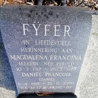 FΫFER Daniël Francois 1915-2000 &amp; Magdalena Francina PEROLD 1917-1979