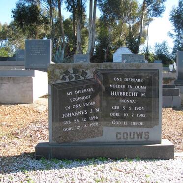 GOUWS Johannes J.M. 1896-1978 &amp; Huibrecht M. 1905-1982