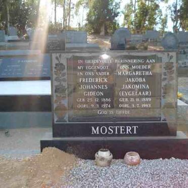 MOSTERT Frederick Johannes Gideon 1886-1974 &amp; Margaretha Jacoba Jakomina EYGELAAR 1889-1983