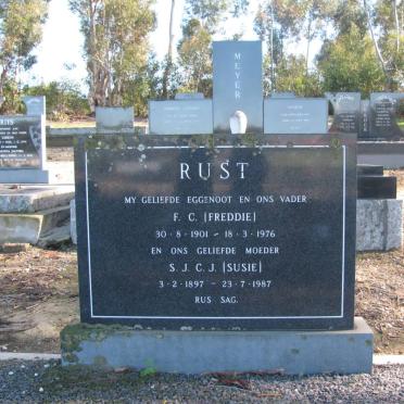 RUST F.C. 1901-1976 &amp; S.J.C.J. 1897-1987