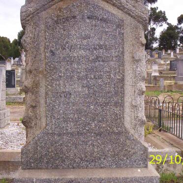 VILLIERS Abraham C., de 1853-1919 &amp; Anna M. V.D. WESTHUIZEN 1865-191?