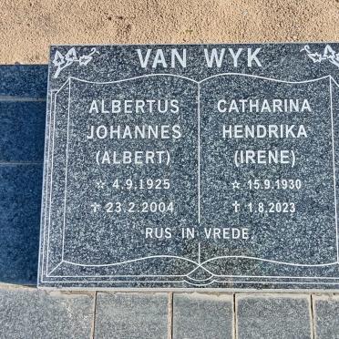 WYK Albertus Johannes, van 1925-2004 &amp; Catharina Hendrika 1930-2023