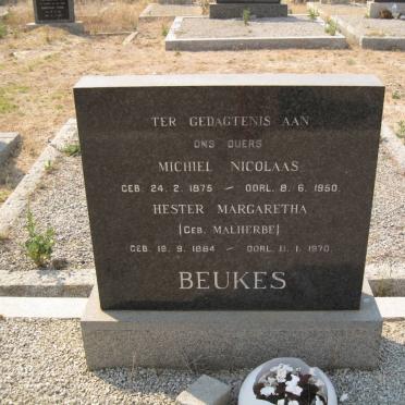 BEUKES Michiel Nicolaas 1875-1950 &amp; Hester Margaretha MALHERBE 1884-1970