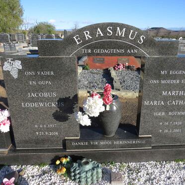 ERASMUS Jacobus Lodewickus 1917-2006 & Martha Maria Catharina BOTHMA 1920-2001