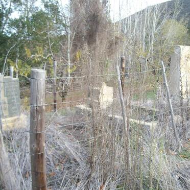 Western Cape, MONTAGU district, Warm Water 173, farm cemetery_2