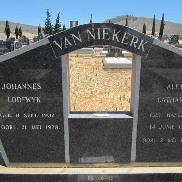 N - Vanne :: Surnames - N