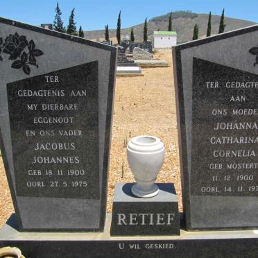 RETIEF Jacobus Johannes 1900-1975 &amp; Johanna Catharina Cornelia MOSTERT 1900-1977