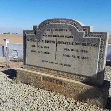 BESTER Jacobus J.F. 1889-1958 & Johanna E. BESTER 1892-1952