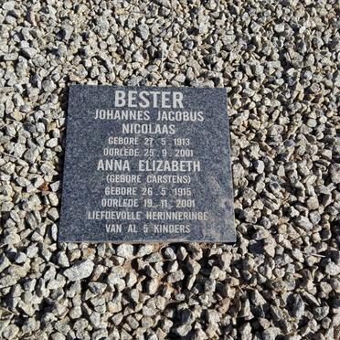 BESTER Johannes Jacobus Nicolaas 1913-2001 & Anna Elizabeth CARSTENS 1915-2001