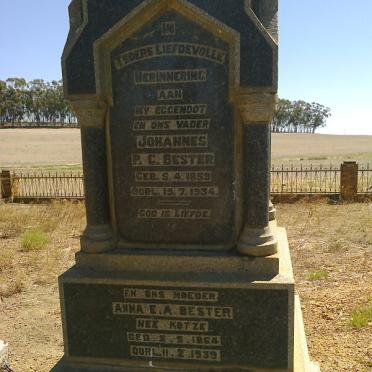 Western Cape, MOORREESBURG district, Beesjesfontyn 340, Bittersfontein farm cemetery