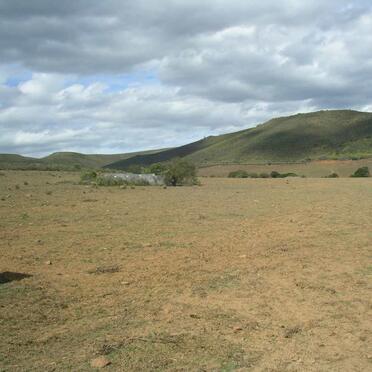 1. Overview on the cemetery at Langtouw, Herbertsdale district