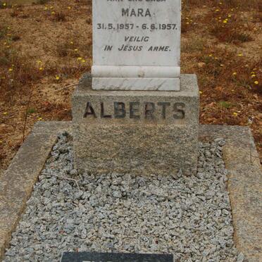 ALBERTS Thomas 1917-1999 :: ALBERTS Mara 1957-1957