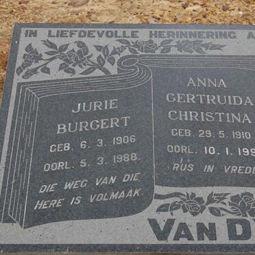 DYK Jurie Burgert, van 1906-1988 &amp; Anna Gertruida Christina 1910-1991