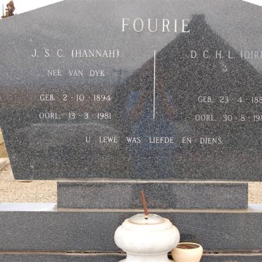 FOURIE D.C.H.L. 1886-1989 &amp; J.S.C. VAN DYK 1894-1981