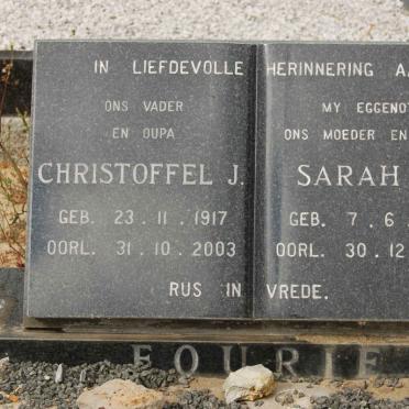 FOURIE Christoffel J. 1917-2003 &amp; Sarah J. 1921-1986