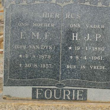 FOURIE H.J.P. 1880-1961 &amp; E.M.F. VAN DYK 1879-1957