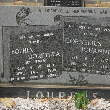 LOURENS Cornelius Johannes 1917-1987 &amp; Sophia Dorethea SWART 1919-1999