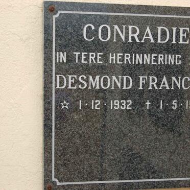 CONRADIE Desmond Francois 1932-1999