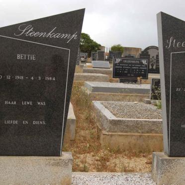 STEENKAMP Stoney 1904-1969 &amp; Bettie 1918-1984