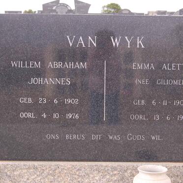 WYK Willem Abraham Johannes, van 1902-1976 &amp; Emma Aletta GILIOMEE 1908-1975