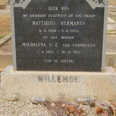 WILLEMSE Mattheus Hermanus 1888-1953 &amp; Magdalena S.E. VERMEULEN 1903-1977 :: VERMEULEN Willa 1926-1993