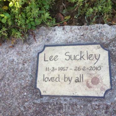 SUCKLEY Lee 1967-2010