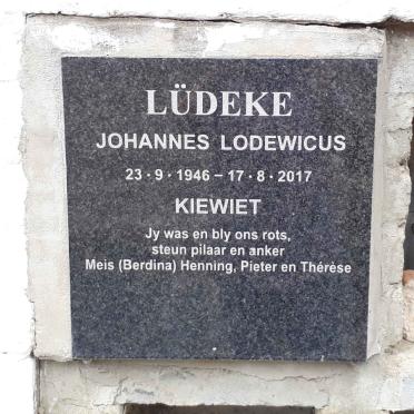 LÜDEKE Johannes Lodewicus 1946-2017