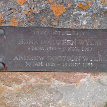 WYLIE Andrew Dootson 1927-1993 &amp; Nona Maureen 1931-1987