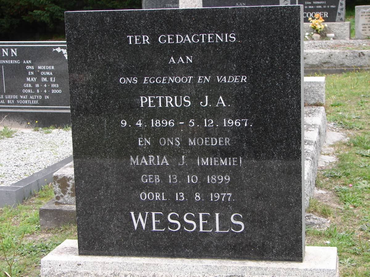 WESSELS Petrus J.A. 1896-1967 &amp; Maria J. 1899-1977