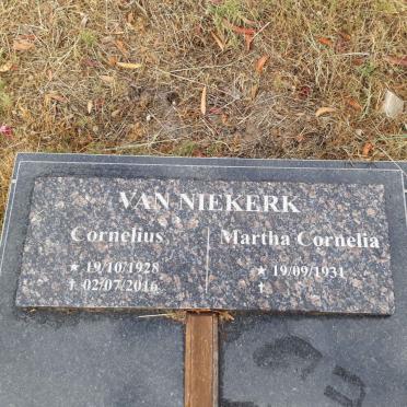 N - Vanne :: Surnames - N