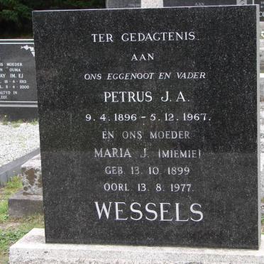 WESSELS Petrus J.A. 1896-1967 &amp; Maria J. 1899-1977