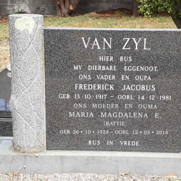 ZYL Frederick Jacobus, van 1917-1981, &amp; Maria Magdalena E. 1924-2018
