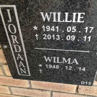 Western Cape, OUDTSHOORN, NG Kerk Oudtshoorn-Wes, Muur van herinnering