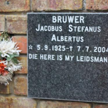 BRUWER Jacobus Stephanus Albertus 1925-2004