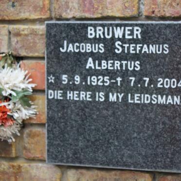 BRUWER Jacobus Stephanus Albertus 1925-2004