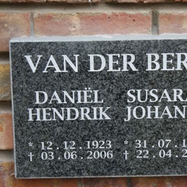 BERG Daniel Hendrik, van der 1923-2006 &amp; Susarah Johanna 1937-2003