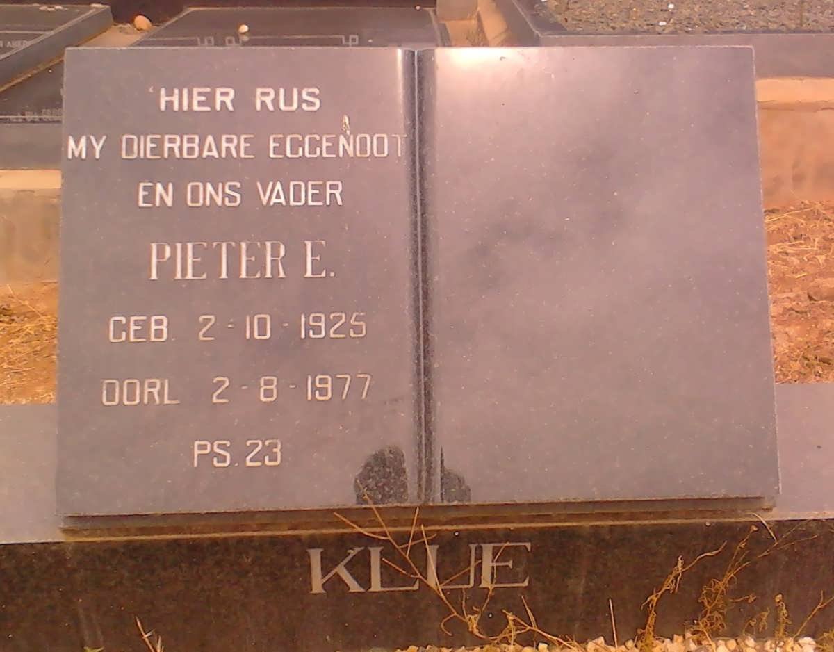 KLUE Pieter E. 1925-1977