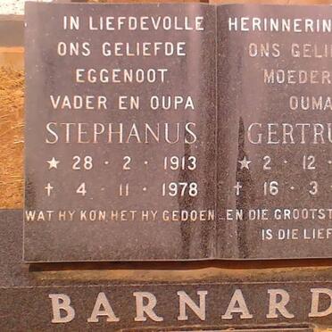 BARNARDT Stephanus 1913-1978 &amp; Getrude 1916 - 1998