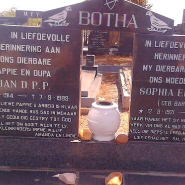BOTHA Jan D.P.P. 1914-1989 &amp; Sophia Elizabeth BARKHUIZEN 1921-1988
