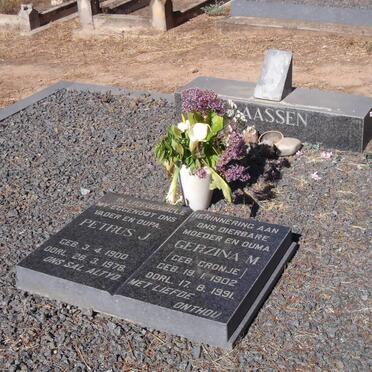 CLAASSEN Petrus J. 1900-1978 & Gerzina M. CRONJE 1902-1991