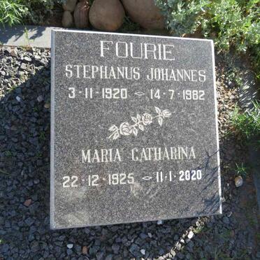 FOURIE Stephanus Johannes 1920-1982 & Maria Catharina 1925-2020