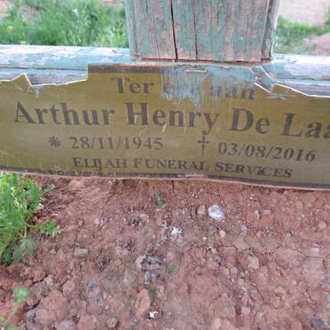 LAAN Arthur Henry, de 1945-2016