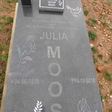 MOOS Julia 1939-2018