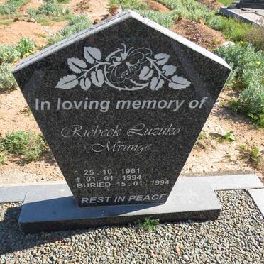 MVUNGE Riebeek Luzuko 1961-1994