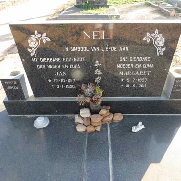 NEL Jan 1917-1990 & Margaret 1923-2016