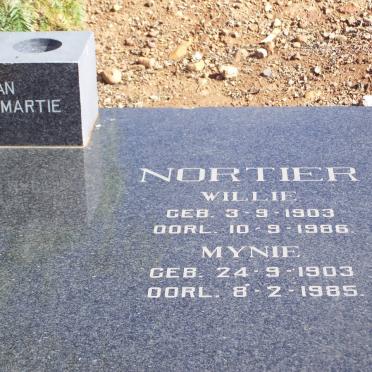NORTIER Willie 1903-1986 &amp; Mynie 1903-1985