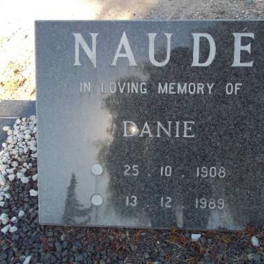 Na - Surnames starting with the letters Na 