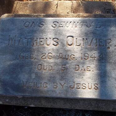 OLIVIER Matheus -1944